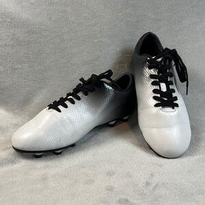 Zephz Wide Traxx Soccer Cleat sz 8EE Men's Black White Gradient Great Condition